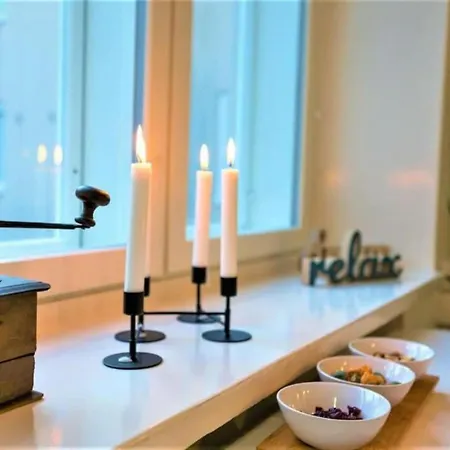 Viihtyisae & Varusteltu Keskusta-asunto Neljaelle! Apartamento